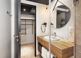 H2 Hotel München Olympiapark 5