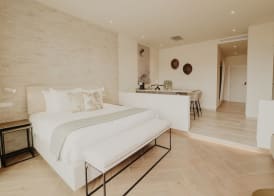 Comfy Studios Hotel 5