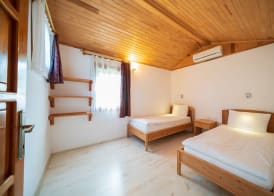 Etenna Beach Bungalows 2