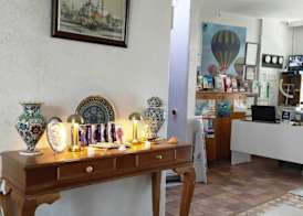 Hotel Antique 5