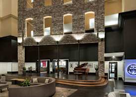DoubleTree by Hilton Memphis Downtown 5