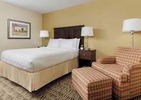 Countryside Inn and Suites 3