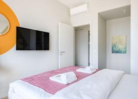 Roya Nova Residence by NewInn 4