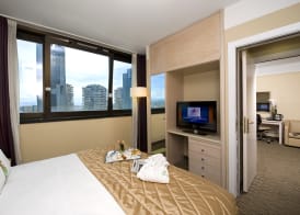 Holiday Inn NAPLES by IHG 5