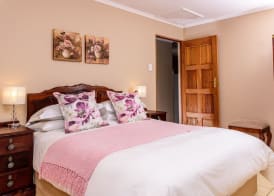 Bon Accord Farm Cottages 4