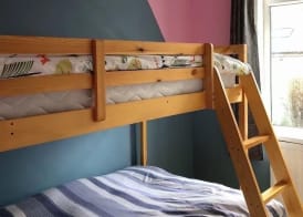 Modern 3-bedrooms house with 6 guests 5