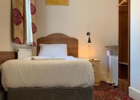 Twickenham Guest House 4