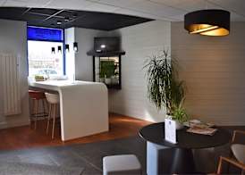 Hotel Kyriad Lamballe 5