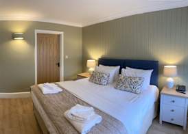 Caley Hall 5