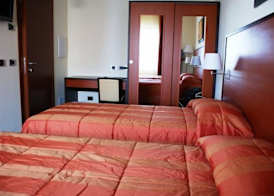 Gullo Hotel 5