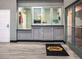 Super 8 by Wyndham North Hollywood 2
