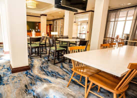 Fairfield by Marriott San Antonio Alamo Plaza Convention Center 2