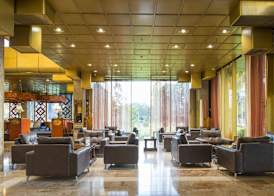Rainbow Towers Hotel & Conference Centre 3