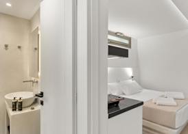 Dream of Paros 5