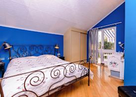 Villa Piano - Four Bedroom Villa with Terrace and Swimming Pool 3