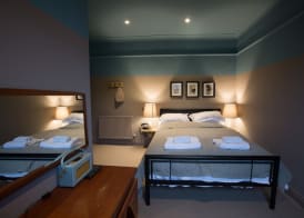 The Georgian Townhouse 2