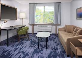 Fairfield Inn & Suites by Marriott Indianapolis Greenfield 5