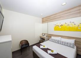 Hotel 81 Dickson 5