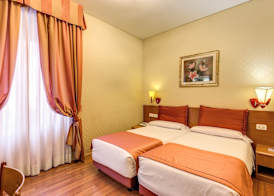 Flower Garden Hotel 5