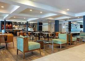 Courtyard by Marriott North Charleston Airport Coliseum 3