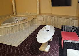 Loop Inn Motel 5
