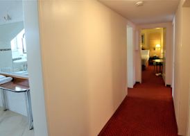 Hotel am Kochbrunnen 4