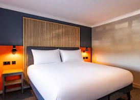 Village Hotel Birmingham Walsall 4