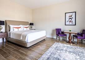 The Riding Academy Hotel 4
