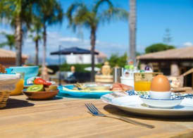 Villa Conmigo Bed & Breakfast 3