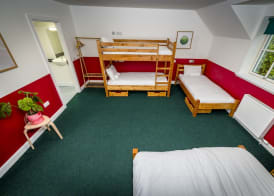 Loch Ness Bunk Inn 5