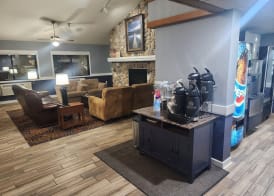 AmericInn by Wyndham Austin 5