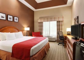 Country Inn & Suites by Radisson, Bel Air-Aberdeen, MD 5