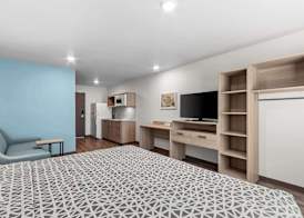 WoodSpring Suites Gilbert - Mesa Gateway Airport 5