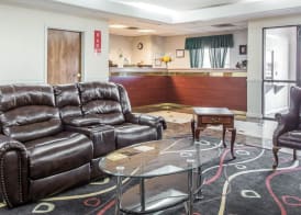 Econo Lodge Inn & Suites Marietta near Dobbins ARB 3