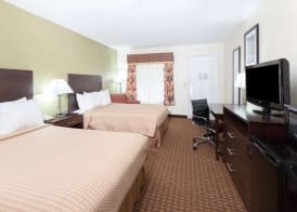 Super 8 by Wyndham Decatur/Dntn/Atlanta Area 4