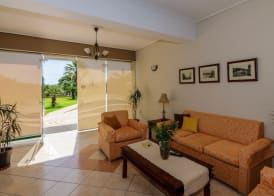 Remezzo Studios & Apartments 2
