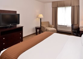 Holiday Inn MADISON AT THE AMERICAN CENTER by IHG 5