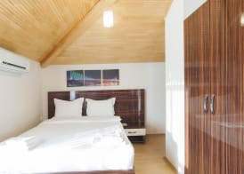 Blueway Hotel Residence 5