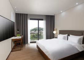 N Bridge Hotel JEON JU 5