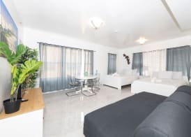 Apartments on Ocean Drive 2