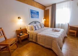 Hotel Iris 4