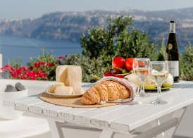 Aura Marina Apartments Santorini 4
