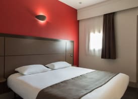 Hôtel Grand Confort Le Moulin Rouge 3