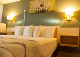 Golden Tree Hotel Belize 5