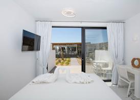 Bianco a Nero Mykonos 2