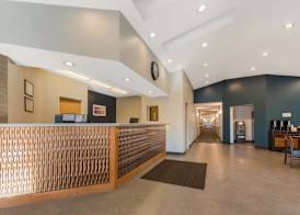 SureStay Plus Hotel by Best Western Highland Poughkeepsie 4