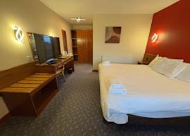Tollgate Hotel & Leisure 3