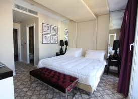 Senator Hotel 2