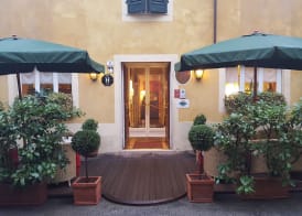 Hotel Diana & Depandance 2