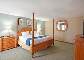 Holiday Inn Express & Suites MERIDEN by IHG 2